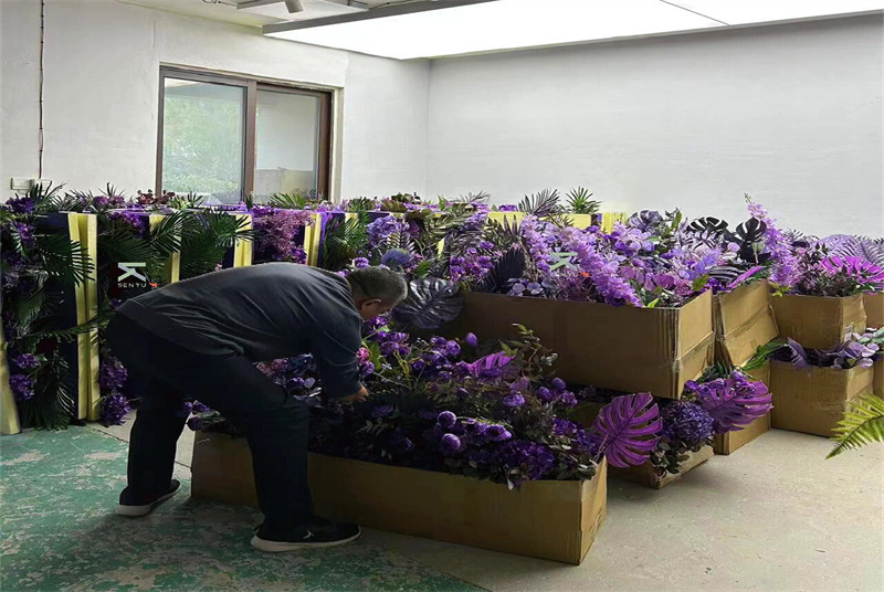 探索成都仿真植物墙视频：打造绿色生态空间的现代艺术